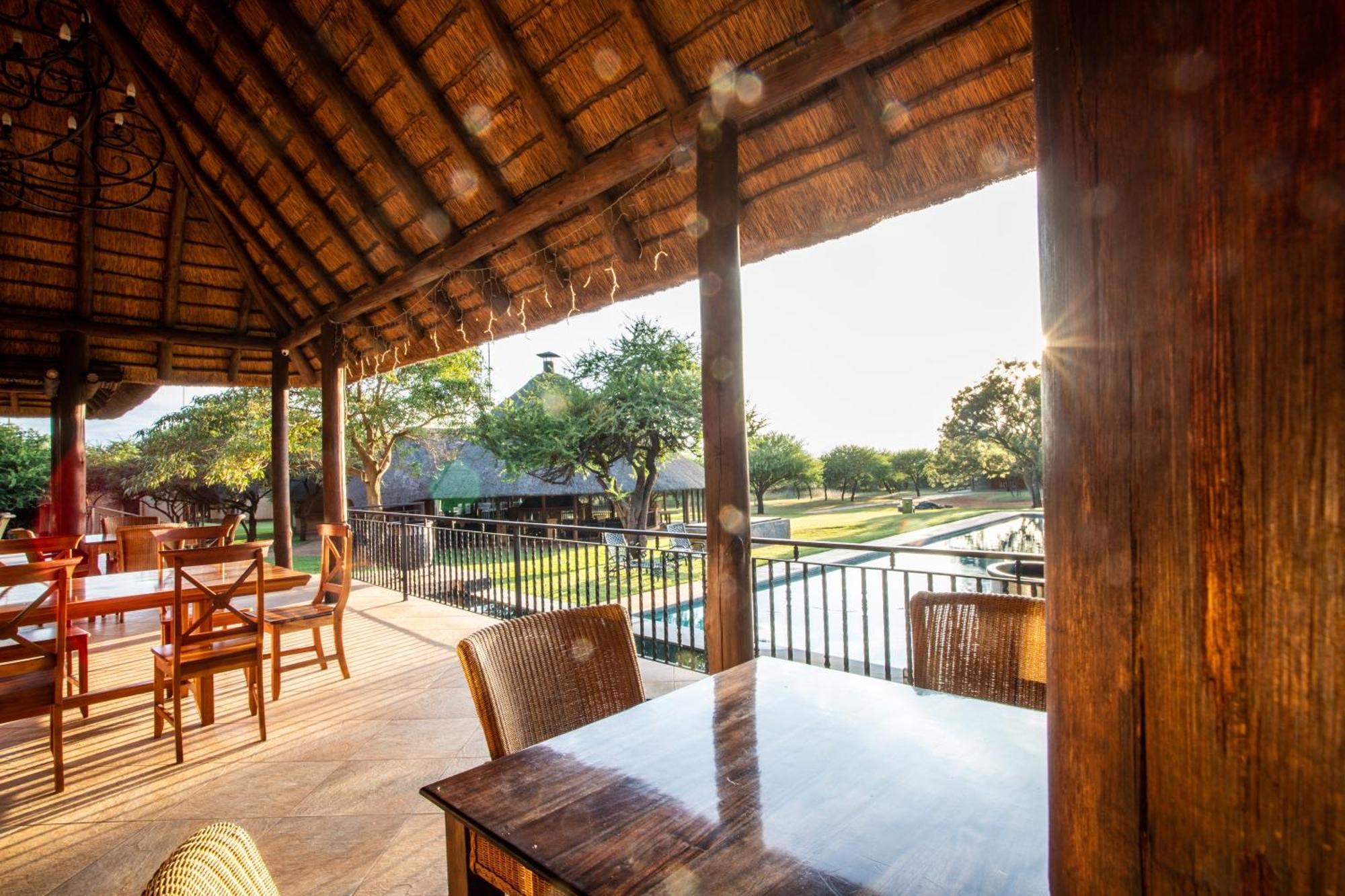 Lapeng Guest Lodge Бургерсфорт Экстерьер фото