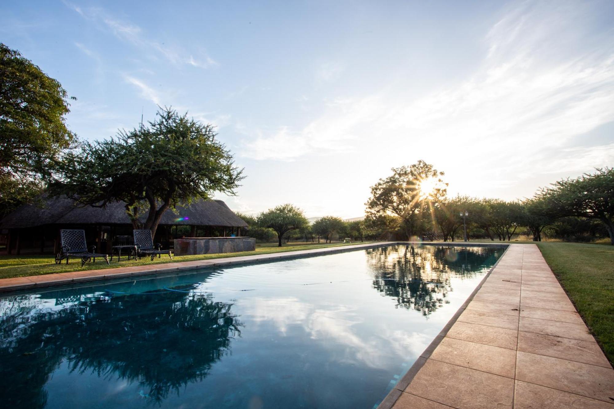Lapeng Guest Lodge Бургерсфорт Экстерьер фото